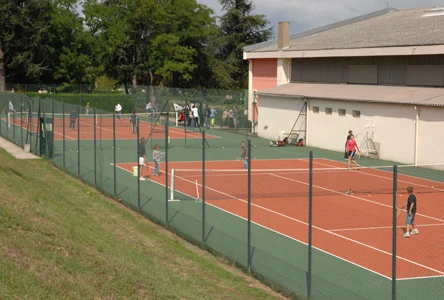 Clôture de tennis